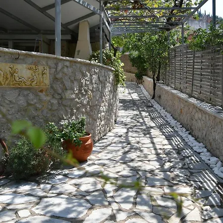 Villa Christianna Studios Agios Nikitas Exterior photo